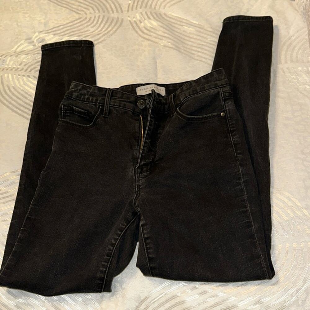 Social standard by sanctuary black skinny jeans - size 4